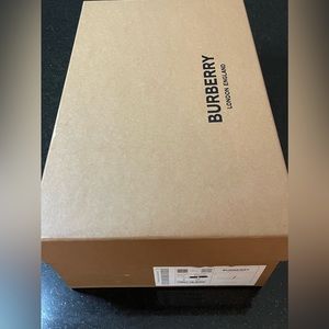 Burberry White Rubber Kingdom Slides